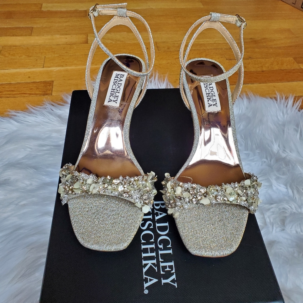 NIB Badgley Mischka 'Telissa' Kitten Heel Sandal, 5.5 - Picture 3 of 15